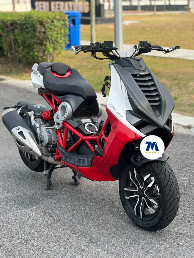 Front view of Italjet motorcycle facing the camera
