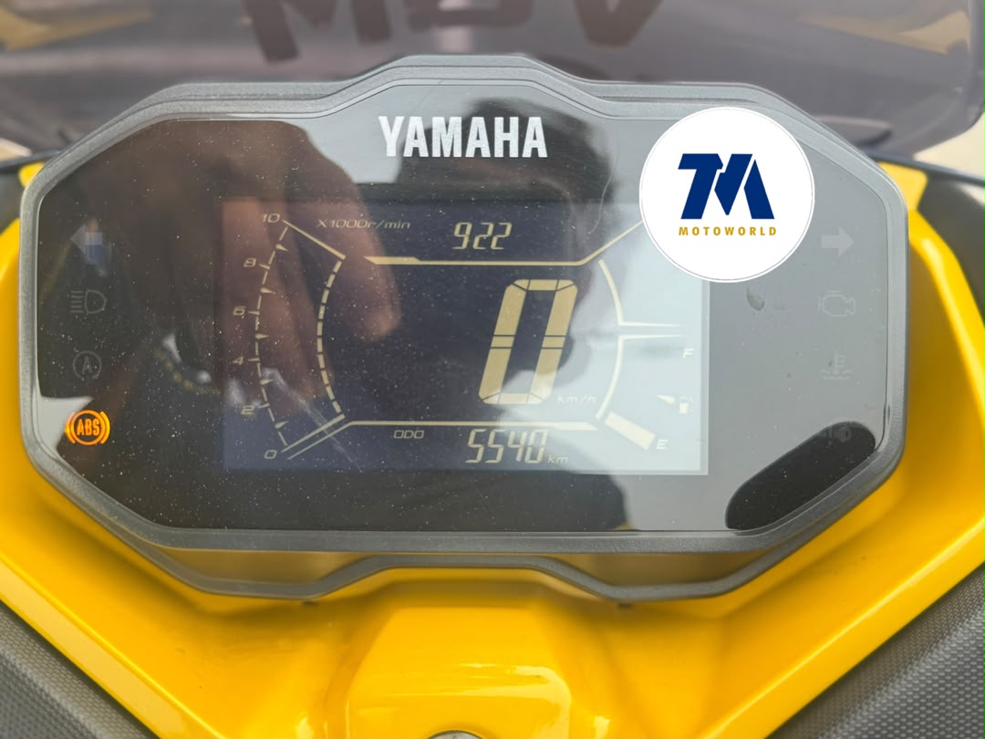 2025 Yamaha NVX 155 V3 | Blue Yellow | Top Box | Radiator Cover - Image 5