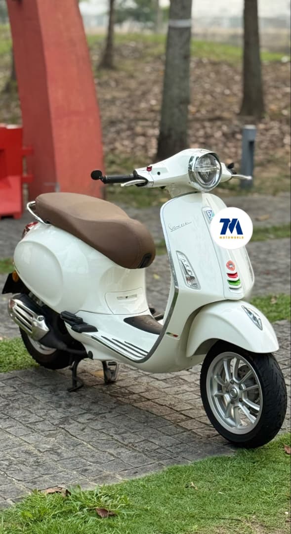 2022 Vespa Primavera 150 | Affordable Ride