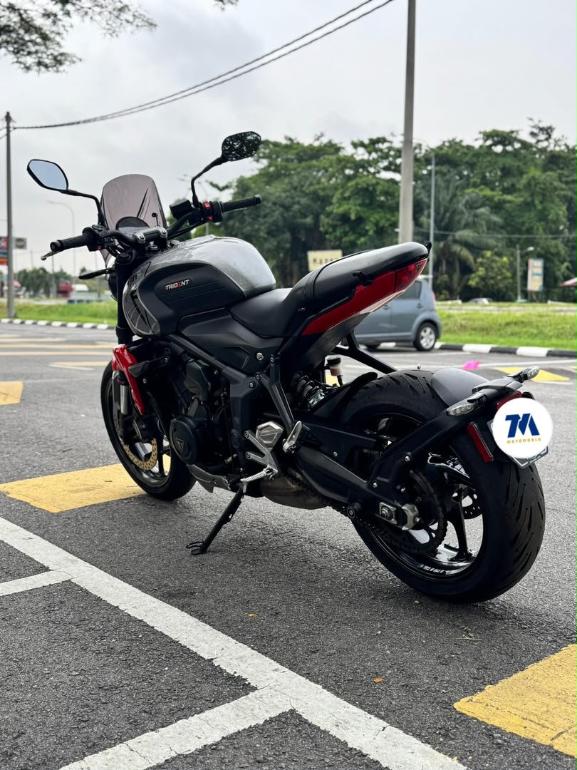 2023 TRIUMPH TRIDENT 660 - Image 4