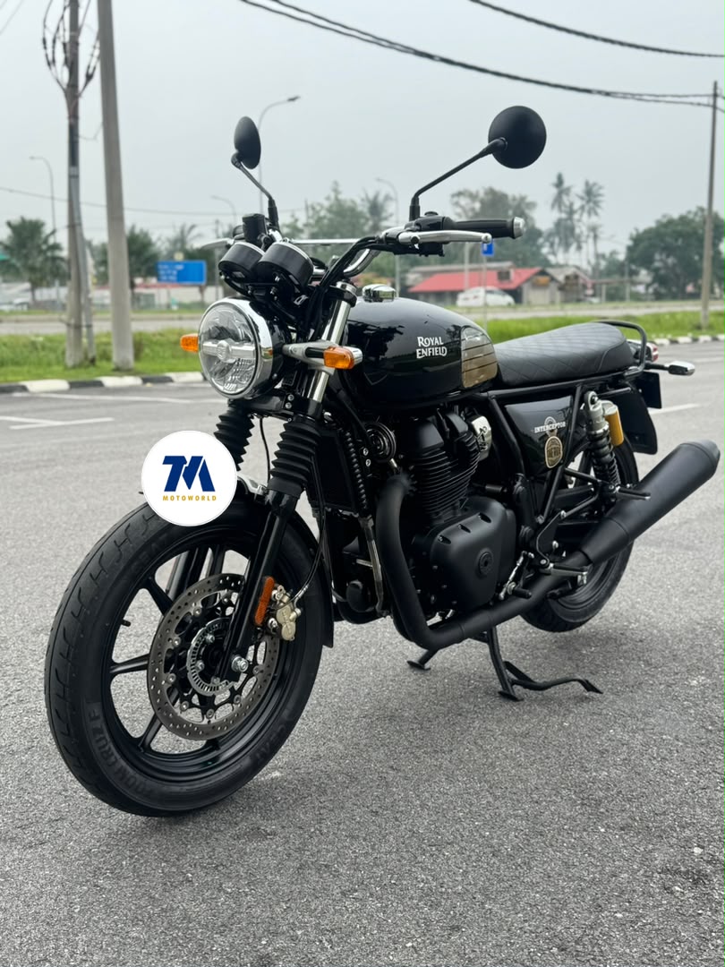 2026 Royal Enfield Interceptor 650 - Image 2