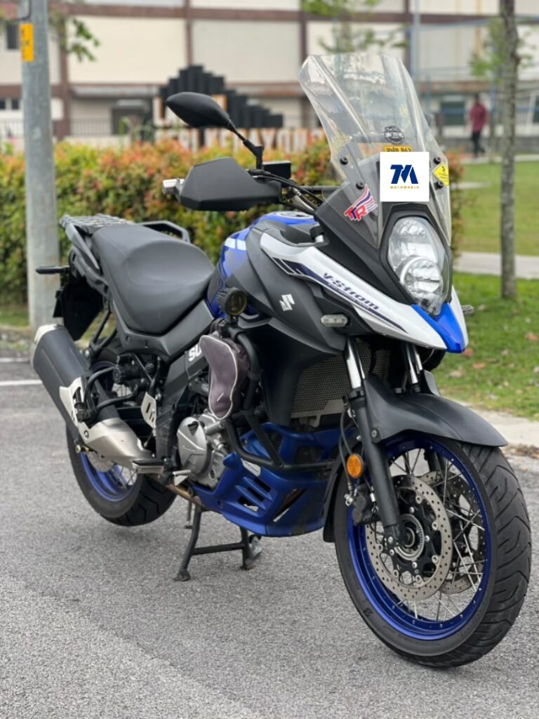 front 3/4 view of a Suzuki V-Strom 650 XT blue motorcycle