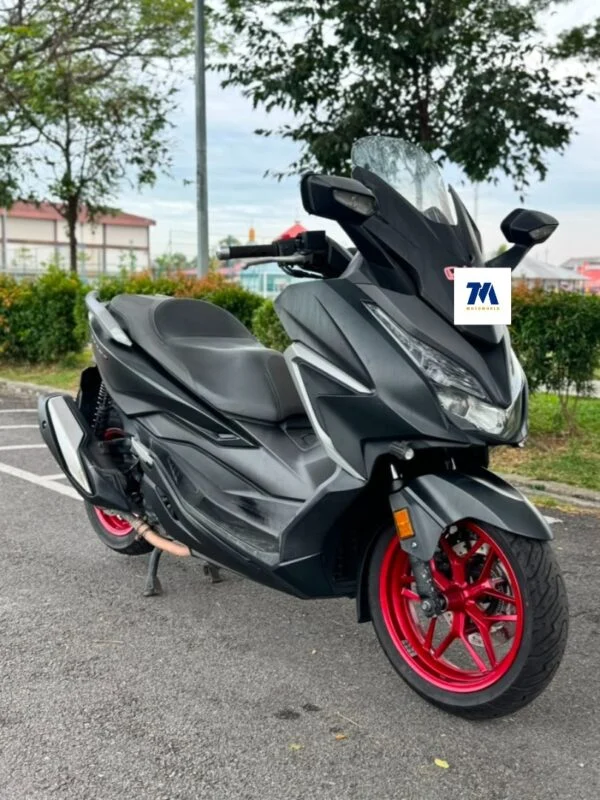 The Honda NSS250